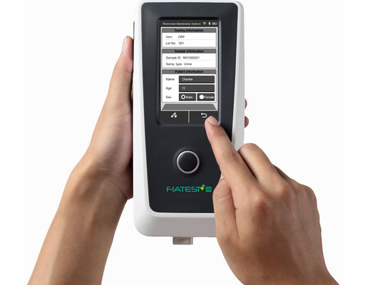 ANALIZZATORE IMMUNOLOGICO DI FLUORESCENZA